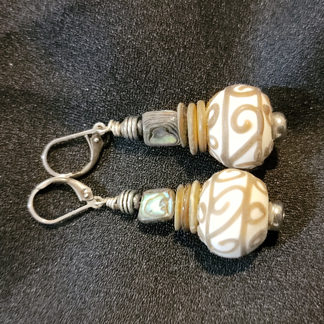 Womens Pierced Earrings